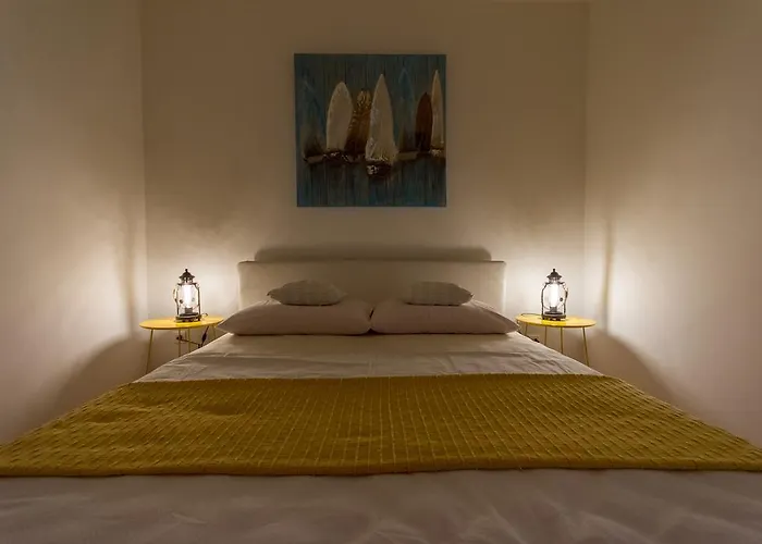 Mika1 Apartment *