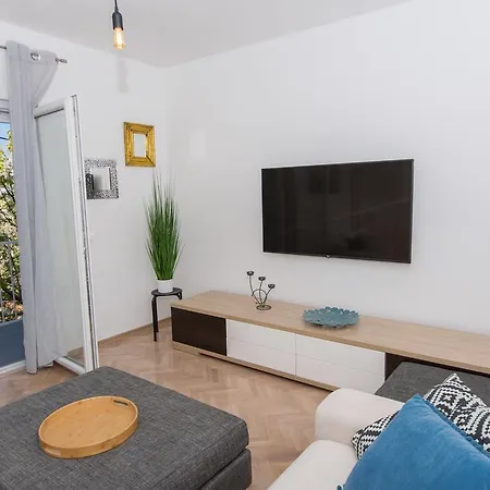 Mika1 Apartment Trogir